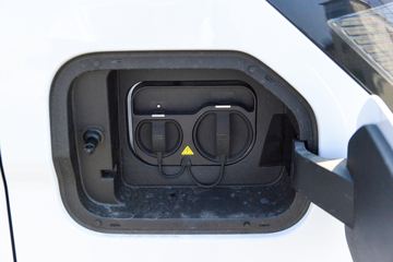Զ�� ȫ������V7E���ܰ� 2025�� ����� 5/6/7/9�����綯��� ����ʱ��50.2kWhͼƬ