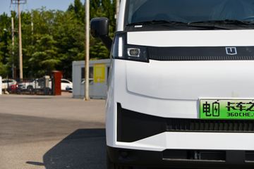 Զ�� ȫ������V7E���ܰ� 2025�� ����� 5/6/7/9�����綯��� ����ʱ��50.2kWhͼƬ