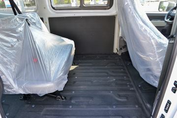 Զ�� ȫ������V7E���ܰ� 2025�� ����� 5/6/7/9�����綯��� ����ʱ��50.2kWhͼƬ