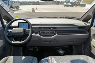 Զ�� ȫ������V7E���ܰ� 2025�� ����� 5/6/7/9�����綯��� ����ʱ��50.2kWhͼƬ