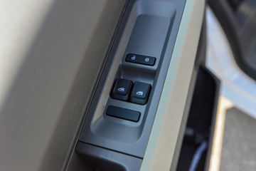 Զ�� ȫ������V7E���ܰ� 2025�� ����� 5/6/7/9�����綯��� ����ʱ��50.2kWhͼƬ