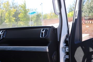 ʱ���캽M5 3.82���Ű봿�綯�����Ῠ ����ʱ��100.96kWhͼƬ