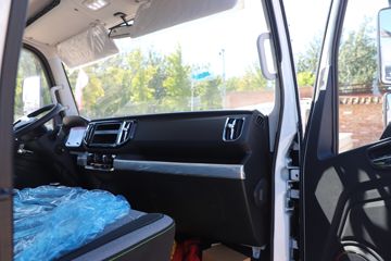 ʱ���캽M5 3.82���Ű봿�綯�����Ῠ ����ʱ��100.96kWhͼƬ