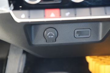 ʱ���캽M5 3.82���Ű봿�綯�����Ῠ ����ʱ��100.96kWhͼƬ