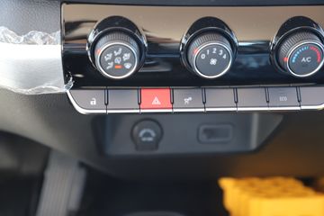 ʱ���캽M5 3.82���Ű봿�綯�����Ῠ ����ʱ��100.96kWhͼƬ
