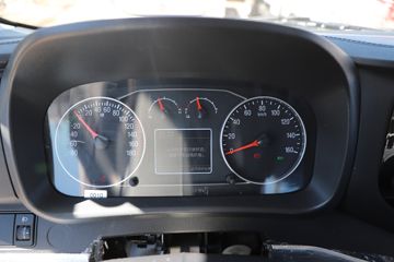 ʱ���캽M5 3.82���Ű봿�綯�����Ῠ ����ʱ��100.96kWhͼƬ