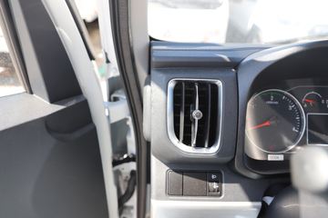 ʱ���캽S1 ��ҵ�� 1.6L���� 122���� ����5�� 4.12�׵�����ʽ΢��ͼƬ