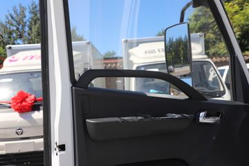 ʱ���캽S1 ��ҵ�� 1.6L���� 122���� ����5�� 4.12�׵�����ʽ΢��ͼƬ