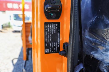 ʱ���캽M5 2.5L���� 150���� ������5�� 3.1��˫�������ῨͼƬ