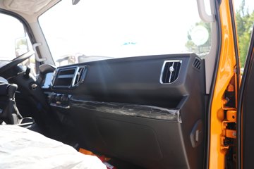 ʱ���캽M5 2.5L���� 150���� ������5�� 3.1��˫�������ῨͼƬ