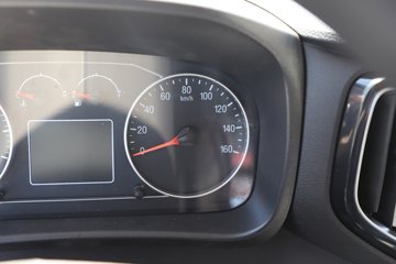 ʱ���캽M5 2.5L���� 150���� ������5�� 3.1��˫�������ῨͼƬ
