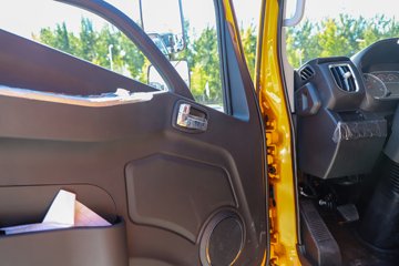 ʱ���캽M5 2.5L���� 150���� ������5�� 3.1��˫�������ῨͼƬ