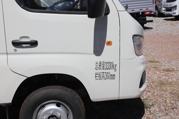 ��������M2 �ܶ��� 2.0L 144���� ���� 3.3���Ű�����΢��ͼƬ