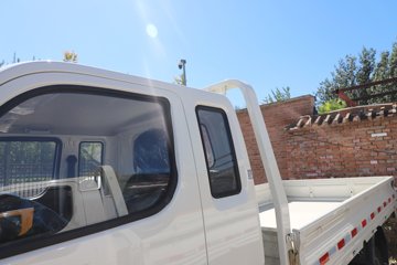 ��������M2 �ܶ��� 2.0L 144���� ���� 3.3���Ű�����΢��ͼƬ
