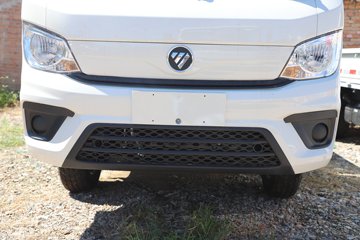 ��������M2 �ܶ��� 2.0L 144���� ���� 3.3���Ű�����΢��ͼƬ