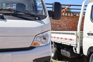 ��������M2 �ܶ��� 2.0L 144���� ���� 3.3���Ű�����΢��ͼƬ