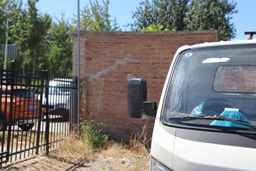 ��������M2 �ܶ��� 2.0L 144���� ���� 3.3���Ű�����΢��ͼƬ