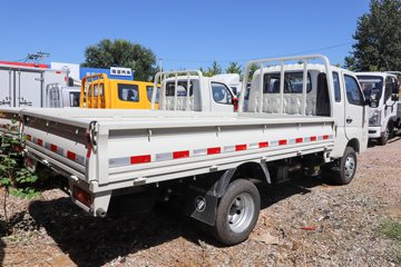 ��������M2 �ܶ��� 2.0L 144���� ���� 3.3���Ű�����΢��ͼƬ