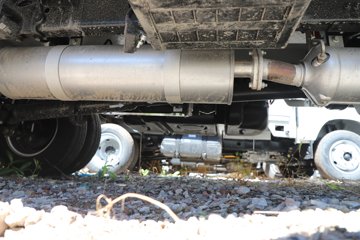 ��������M2 �ܶ��� 2.0L 144���� ���� 3.3���Ű�����΢��ͼƬ