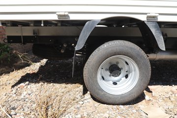 ��������M2 �ܶ��� 2.0L 144���� ���� 3.3���Ű�����΢��ͼƬ