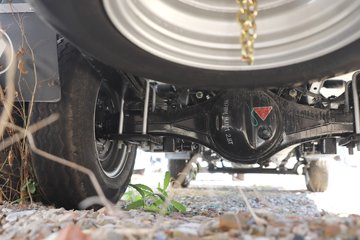 ��������M2 �ܶ��� 2.0L 144���� ���� 3.3���Ű�����΢��ͼƬ