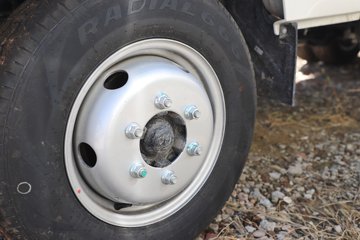 ��������M2 �ܶ��� 2.0L 144���� ���� 3.3���Ű�����΢��ͼƬ