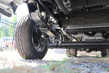 ��������M2 �ܶ��� 2.0L 144���� ���� 3.3���Ű�����΢��ͼƬ