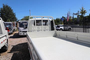 ��������M2 �ܶ��� 2.0L 144���� ���� 3.3���Ű�����΢��ͼƬ