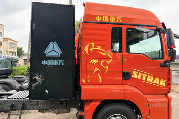 �����ǵ¿�SITRAK G7M 6X4 ���綯ǣ���� ����ʱ��600kWhͼƬ