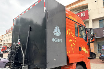 �����ǵ¿�SITRAK G7M 6X4 ���綯ǣ���� ����ʱ��600kWhͼƬ