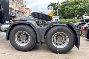 �����ǵ¿�SITRAK G7M 6X4 ���綯ǣ���� ����ʱ��600kWhͼƬ