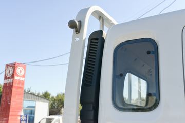 ����Ǭ��K6 2.5L���� 185���� ��ʿ��8�� ���� ��ɲ 3.825���Ű������ῨͼƬ