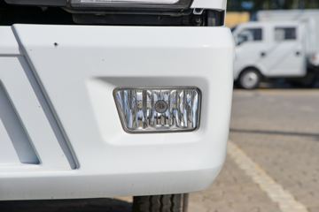 ����Ǭ��K6 2.5L���� 185���� ��ʿ��8�� ���� ��ɲ 3.825���Ű������ῨͼƬ