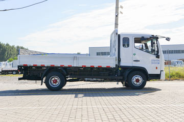 ����Ǭ��K6 2.5L���� 185���� ��ʿ��8�� ���� ��ɲ 3.825���Ű������ῨͼƬ