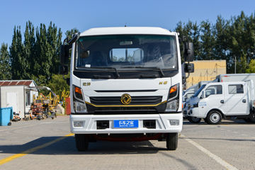 ����Ǭ��K6 2.5L���� 185���� ��ʿ��8�� ���� ��ɲ 3.825���Ű������ῨͼƬ