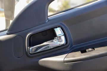 ����Ǭ��K6 2.5L���� 185���� ��ʿ��8�� ���� ��ɲ 3.825���Ű������ῨͼƬ