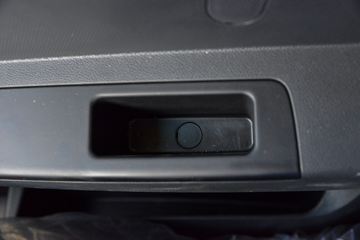 ����Ǭ��K6 2.5L���� 185���� ��ʿ��8�� ���� ��ɲ 3.825���Ű������ῨͼƬ