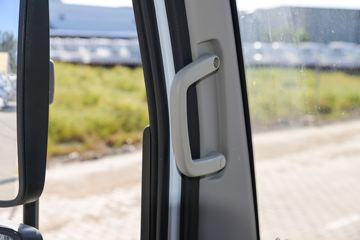 ����Ǭ��K6 2.5L���� 185���� ��ʿ��8�� ���� ��ɲ 3.825���Ű������ῨͼƬ