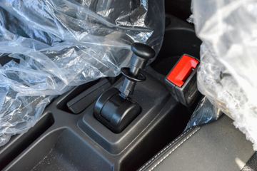 ����Ǭ��K6 2.5L���� 185���� ��ʿ��8�� ���� ��ɲ 3.825���Ű������ῨͼƬ