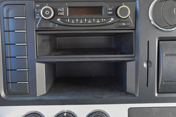 ����Ǭ��K6 2.5L���� 185���� ��ʿ��8�� ���� ��ɲ 3.825���Ű������ῨͼƬ
