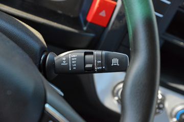 ����Ǭ��K6 2.5L���� 185���� ��ʿ��8�� ���� ��ɲ 3.825���Ű������ῨͼƬ