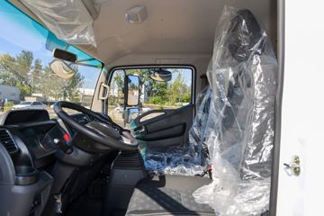 ����Ǭ��K6 2.5L���� 185���� ��ʿ��8�� ���� ��ɲ 3.825���Ű������ῨͼƬ