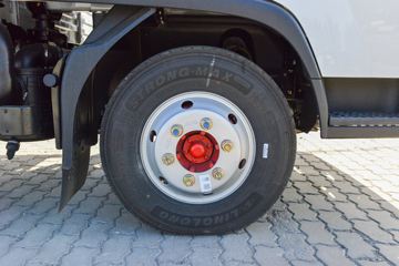 ����Ǭ��K6 2.5L���� 185���� ��ʿ��8�� ���� ��ɲ 3.825���Ű������ῨͼƬ