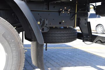����Ǭ��K6 2.5L���� 185���� ��ʿ��8�� ���� ��ɲ 3.825���Ű������ῨͼƬ