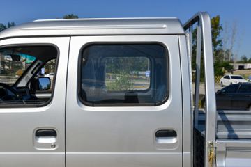 ����;��T3Q 1.2L���� 91���� 2.5��˫������΢��(��̥)ͼƬ