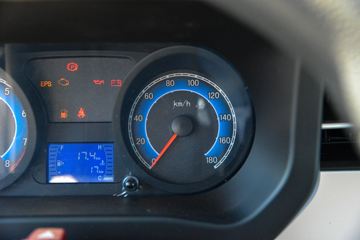 ����;��T3Q 1.2L���� 91���� 2.5��˫������΢��(��̥)ͼƬ