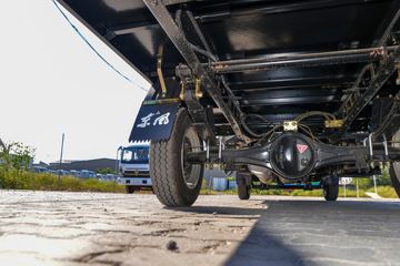 ����;��T3Q 1.2L���� 91���� 2.5��˫������΢��(��̥)ͼƬ