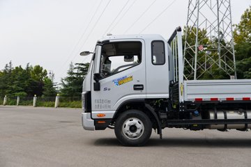 ����˧��S9 2.5L���� 180���� ����6�� 3.85���Ű������ῨͼƬ