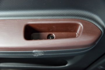 ����˧��S9 2.5L���� 180���� ����6�� 3.85���Ű������ῨͼƬ