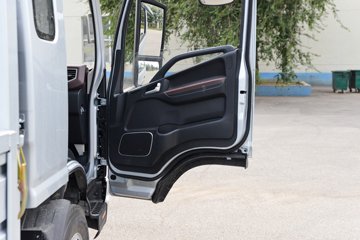 ����˧��S9 2.5L���� 180���� ����6�� 3.85���Ű������ῨͼƬ